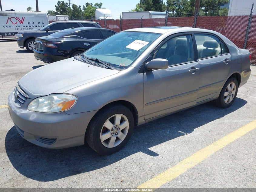 1NXBR38E64Z234119 2004 Toyota Corolla Le photo 1
