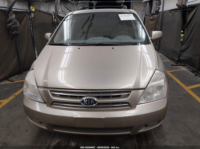 2008 Kia Sedona VIN: LOT-1-45294657 Lot: 45294657
