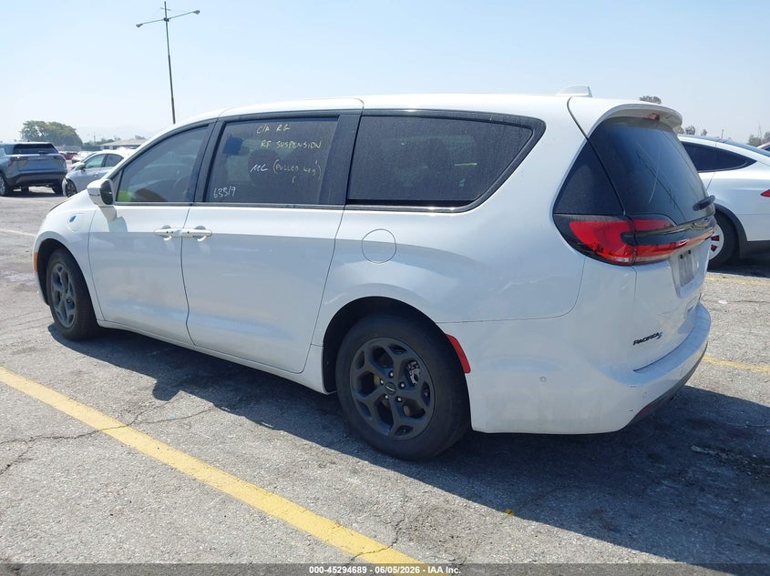 Vin: 2c4rc1l75nr187780, lot: 45792525, chrysler pacifica hybrid touring l 20223