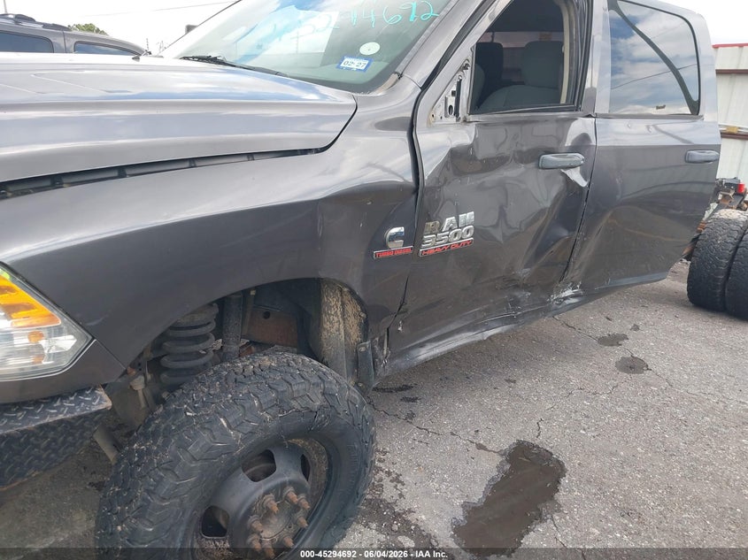 2014 RAM 3500 auction photo 6