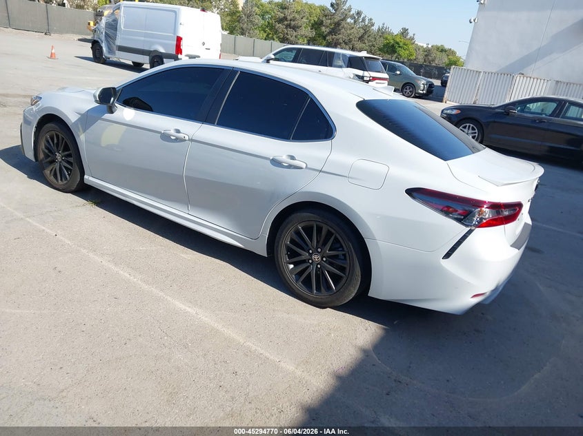 Vin: 4t1t11ak5pu111609, lot: 45792606, toyota camry se 20233