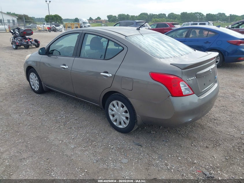 Vin: 3n1cn7ap3dl857590, lot: 45792790, nissan versa 1.6 sv 20133
