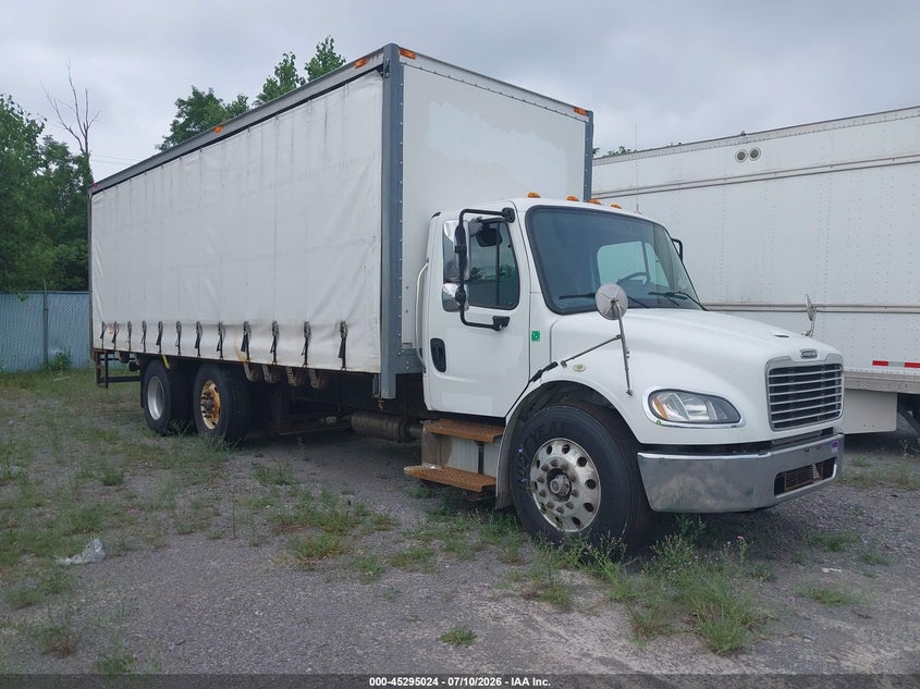 2017 FREIGHTLINER M2 106 auction photo 1