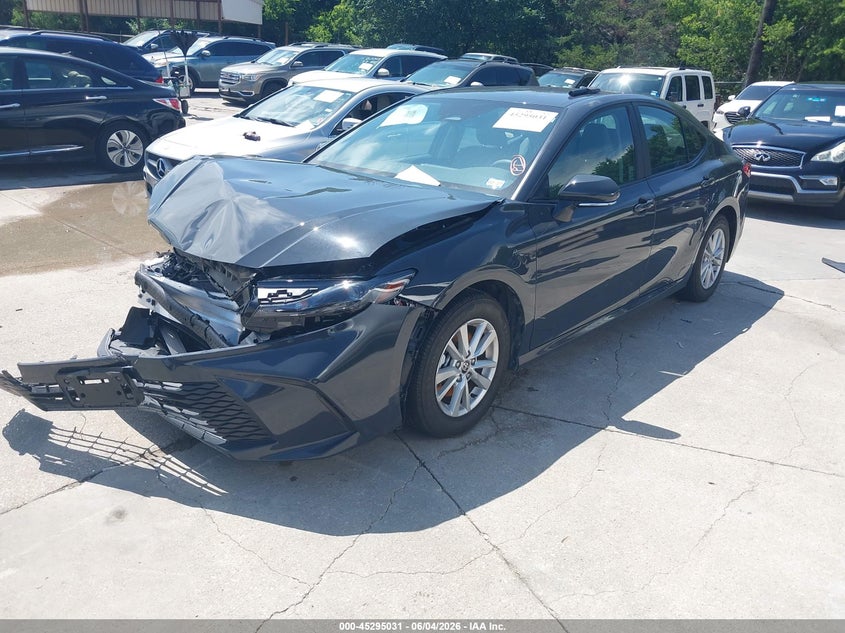 2025 Toyota Camry Le 4T1DAACK1SU102464 photo 1