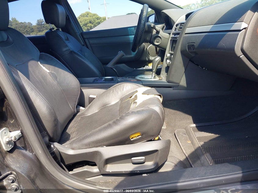 2009 PONTIAC G8 auction photo 5
