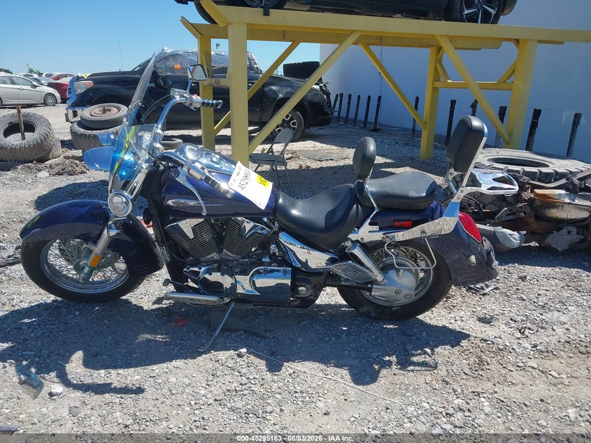 2004 Honda Vt1300 S VIN: 1HFSC520X4A106827 Lot: 45295163