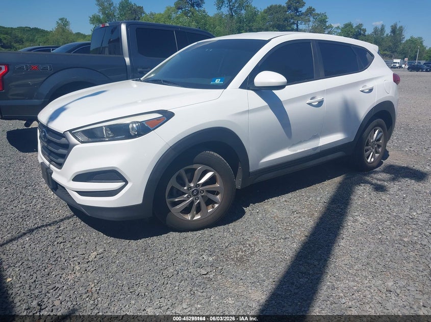 2018 Hyundai Tucson Se KM8J23A44JU655706 photo 1