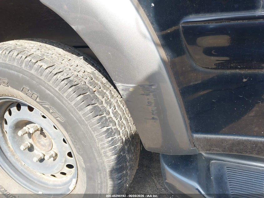 2003 TOYOTA SEQUOIA SPORT UTILITY VEHICLE 4.7L V-8 DOHC, 240HP