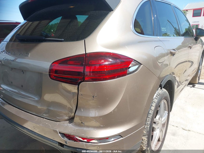 2016 Porsche Cayenne VIN: WP1AA2A23GKA12122 Lot: 45295200