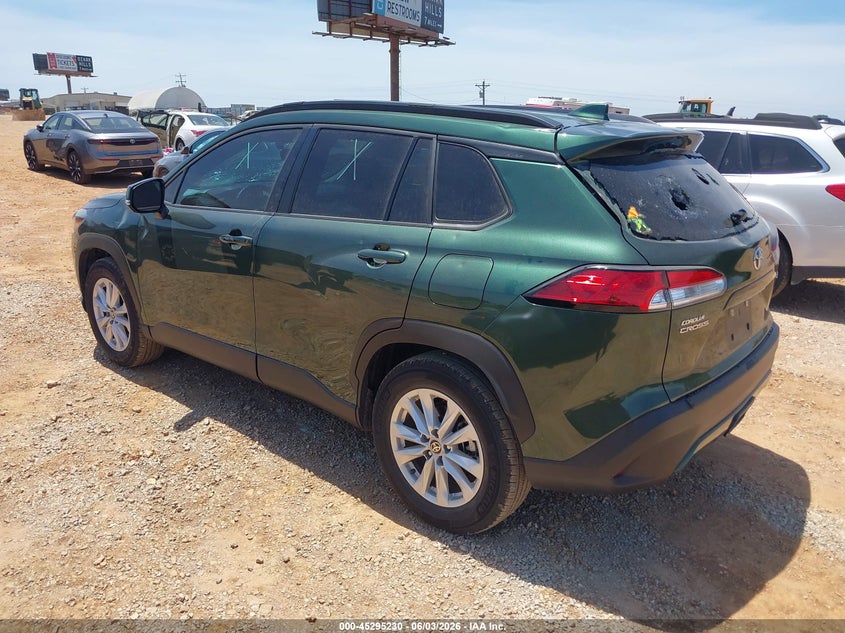 2024 TOYOTA COROLLA CROSS auction photo 3