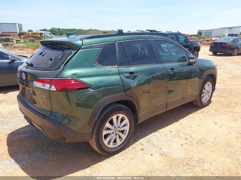 2024 TOYOTA COROLLA CROSS auction photo 4