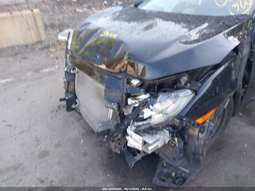 2018 HONDA CIVIC auction photo 6