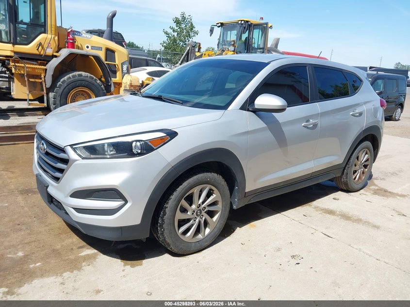 2018 Hyundai Tucson Se KM8J23A42JU656210 photo 1