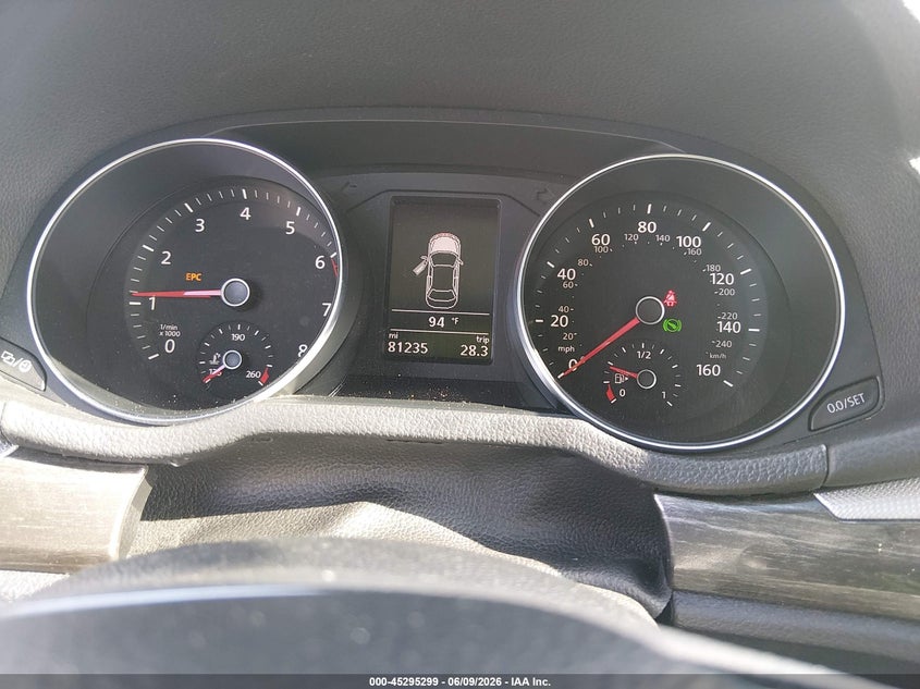 2018 VOLKSWAGEN PASSAT auction photo 7