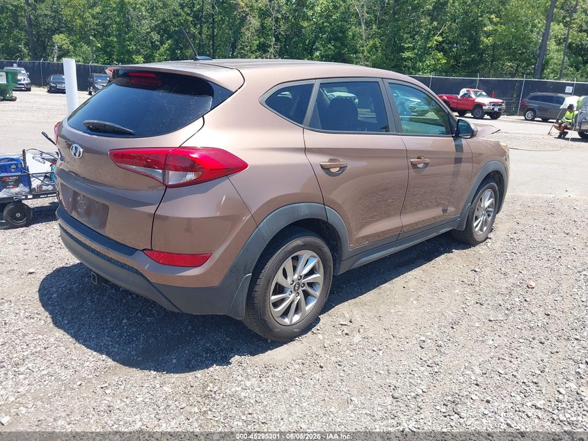 2017 HYUNDAI TUCSON auction photo 4