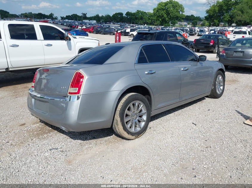 Vin: 2c3ca5cg2bh533017, lot: 45793160, chrysler 300 limited 20114