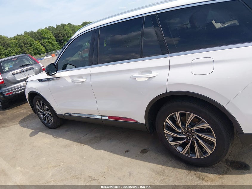 2025 Lincoln Aviator Premiere VIN: 5LM5J6XC8SGL28839 Lot: 45295362