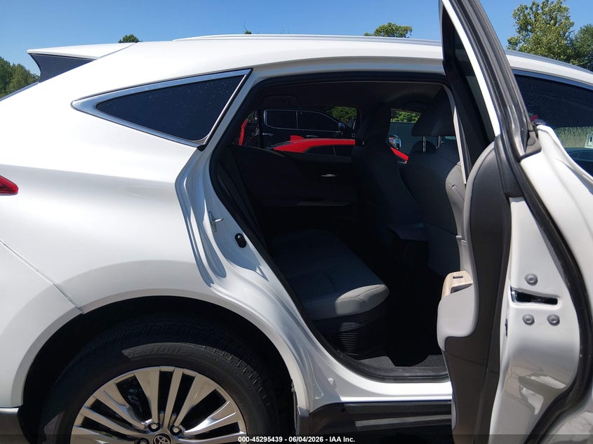 2024 Toyota Venza Limited VIN: JTEAAAAH1RJ171841 Lot: 45295439