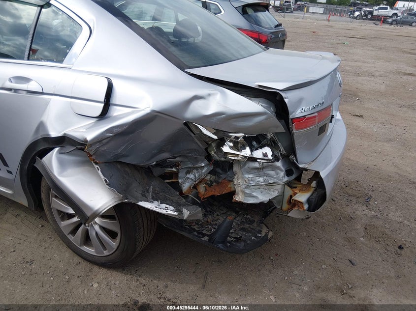 2011 HONDA ACCORD auction photo 6