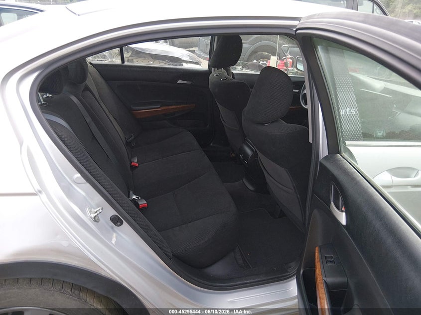 2011 HONDA ACCORD auction photo 8