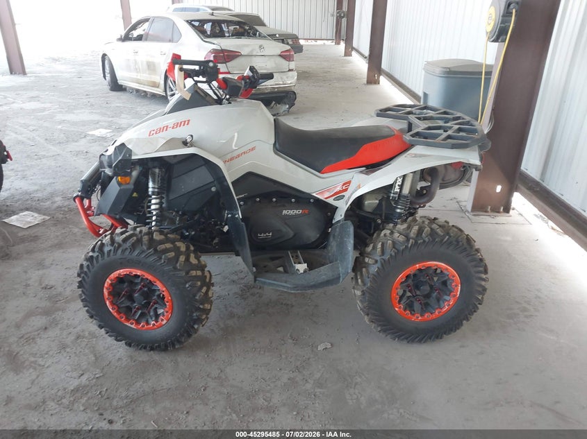 CAN-AM RENEGADE 2022