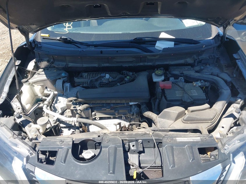 VIN KNMAT2MV8HP611944 2017 NISSAN ROGUE SV