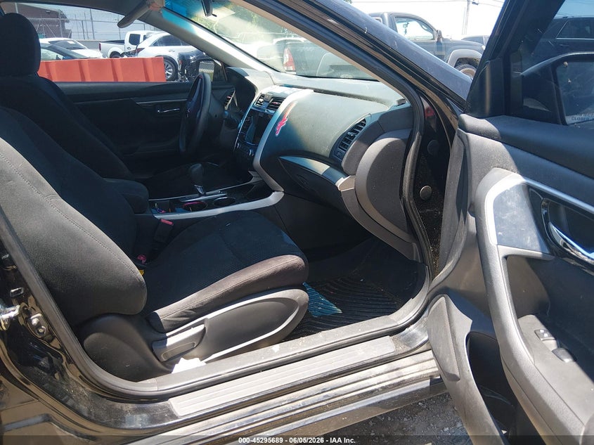 2014 NISSAN ALTIMA auction photo 5