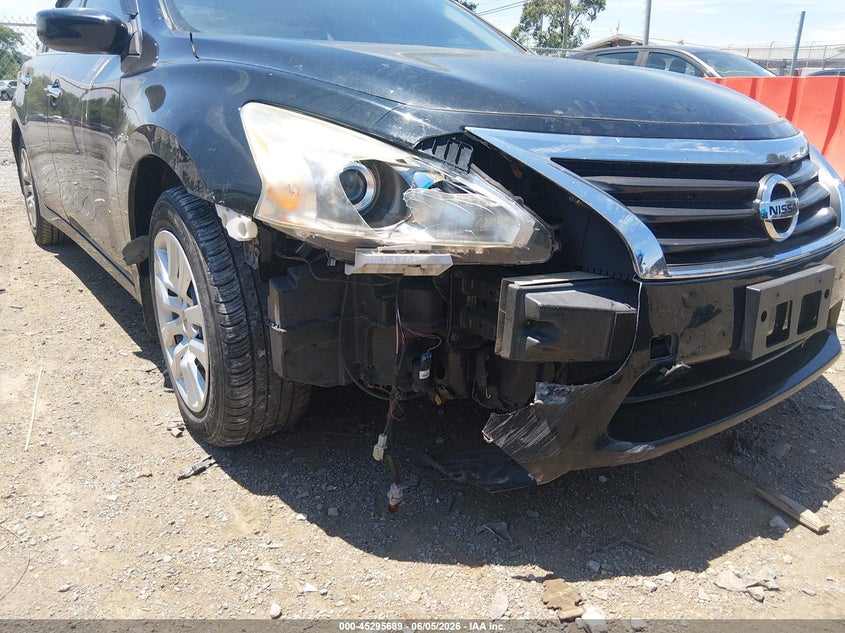 2014 NISSAN ALTIMA auction photo 6