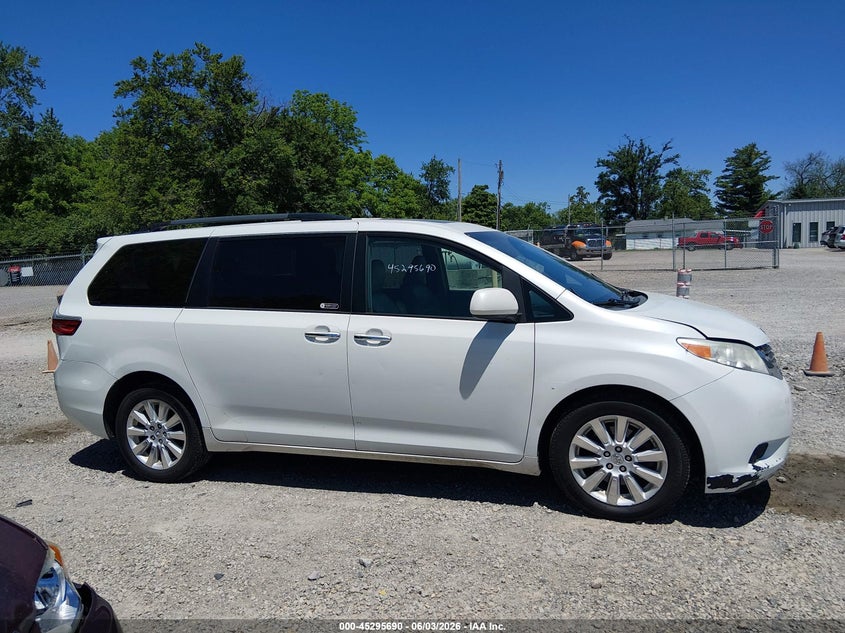 2015 Toyota Sienna Xle Premium 7 Passenger VIN: 5TDDK3DC0FS104611 Lot: 45295690