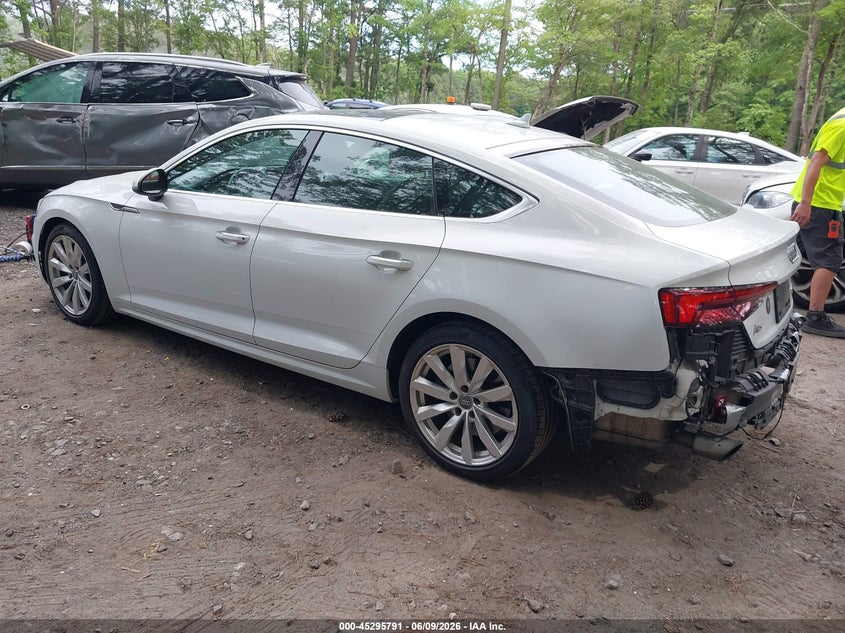 Vin: waubncf50ja061775, lot: 45793647, audi a5 2.0t premium 20183