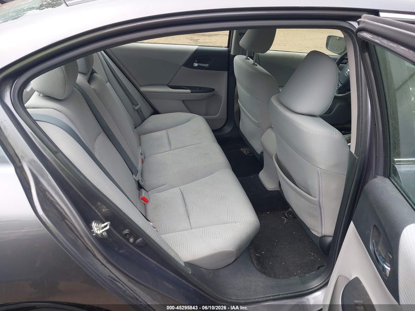 2015 HONDA ACCORD auction photo 8