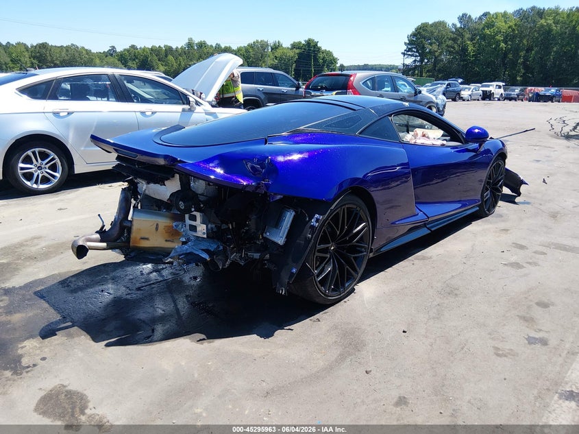 Vin: sbm22gca0nw002052, lot: 45793819, mclaren gt coupe 20224