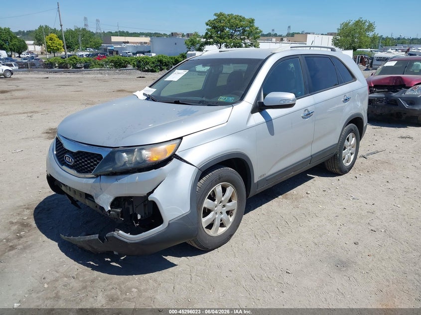 Vin: 5xyktca10bg172633, lot: 45793879, kia sorento lx 20112
