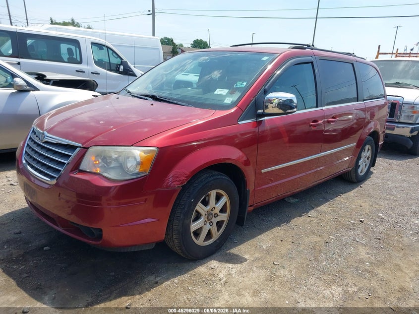 Vin: 2a4rr8d1xar397880, lot: 45793885, chrysler town & country touring plus 20102