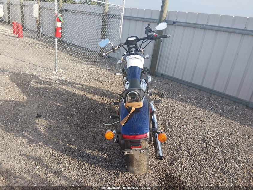 2019 HONDA VT1300 auction photo 6