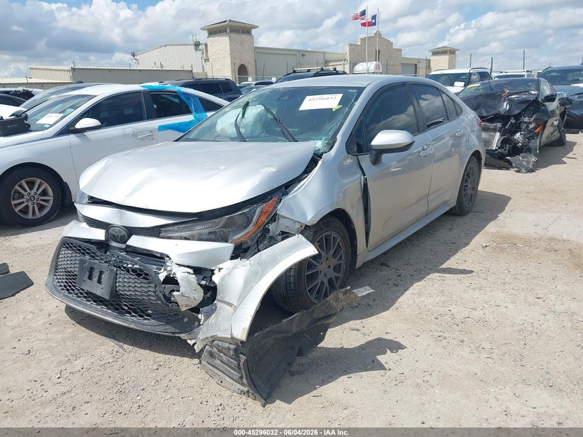 2020 TOYOTA COROLLA auction photo 2
