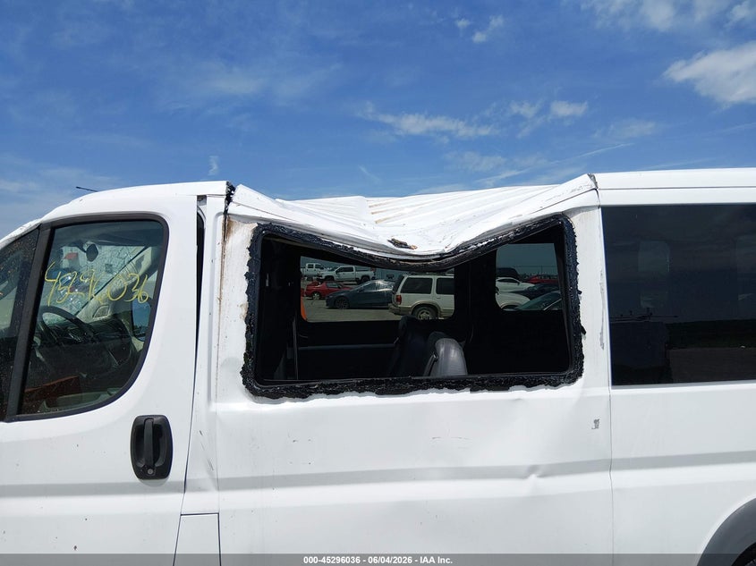 2018 Ram Promaster 1500 Low Roof 136 Wb VIN: 3C6TRVAG5JE113728 Lot: 45296036