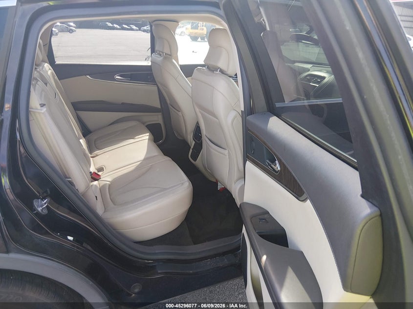 2016 LINCOLN MKX auction photo 8