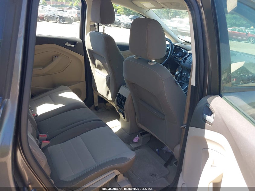 2015 Ford C-Max Hybrid Se VIN: 1FADP5AU2FL117569 Lot: 45296079