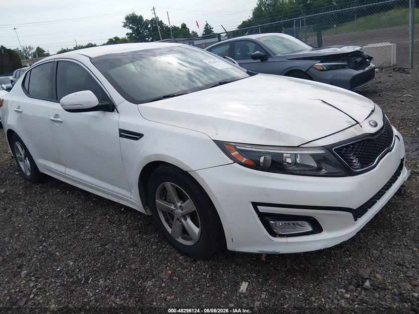 Vin: knagm4a73f5598275, lot: 45793980, kia optima lx 2015 img_1