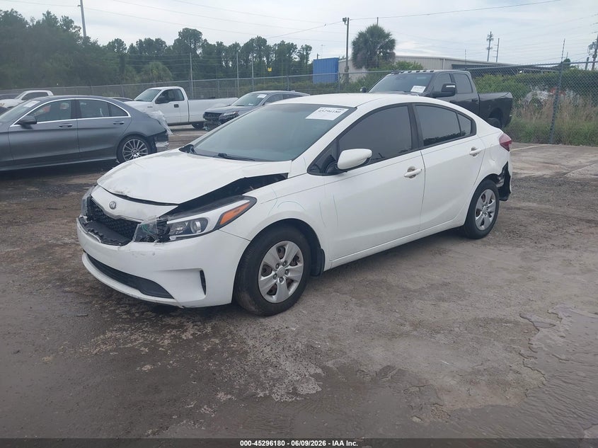 Vin: 3kpfk4a77je212667, lot: 45794035, kia forte lx 20182