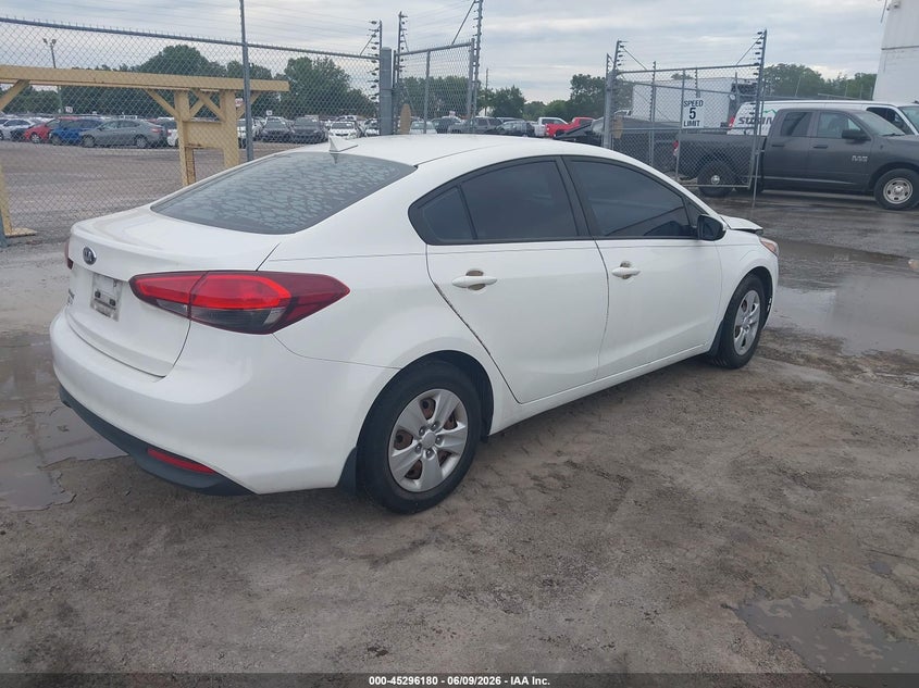 Vin: 3kpfk4a77je212667, lot: 45794035, kia forte lx 20184