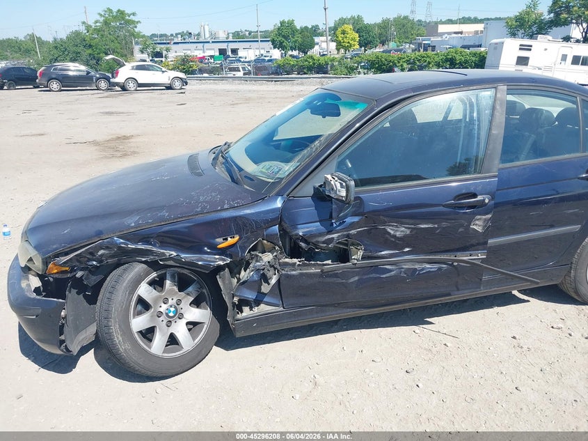 2005 BMW 325Xi VIN: WBAEU33465PR14808 Lot: 45296208