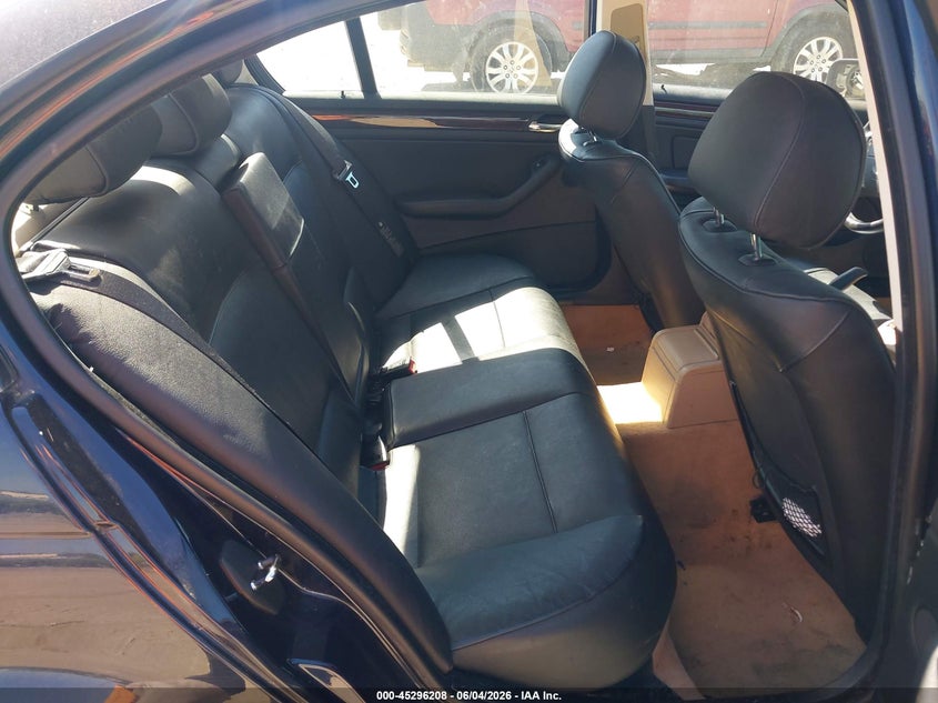 2005 BMW 325Xi VIN: WBAEU33465PR14808 Lot: 45296208