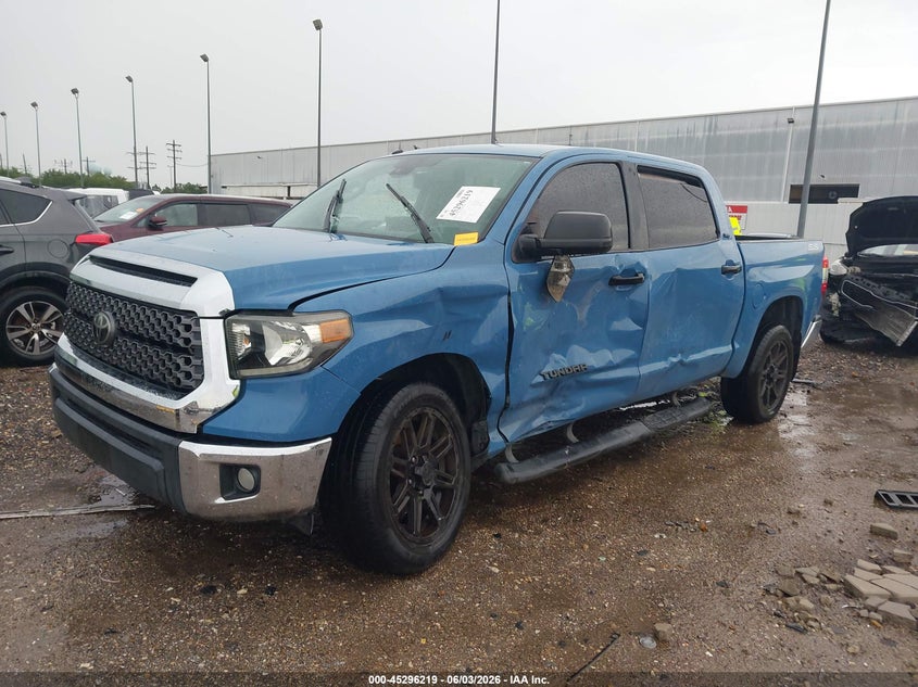 2019 TOYOTA TUNDRA auction photo 2