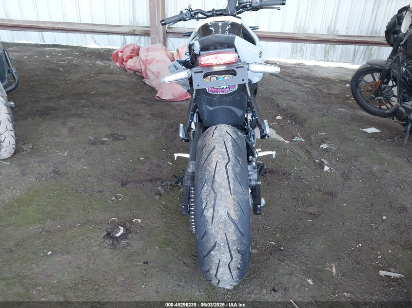 2024 SUZUKI GSX800 auction photo 6