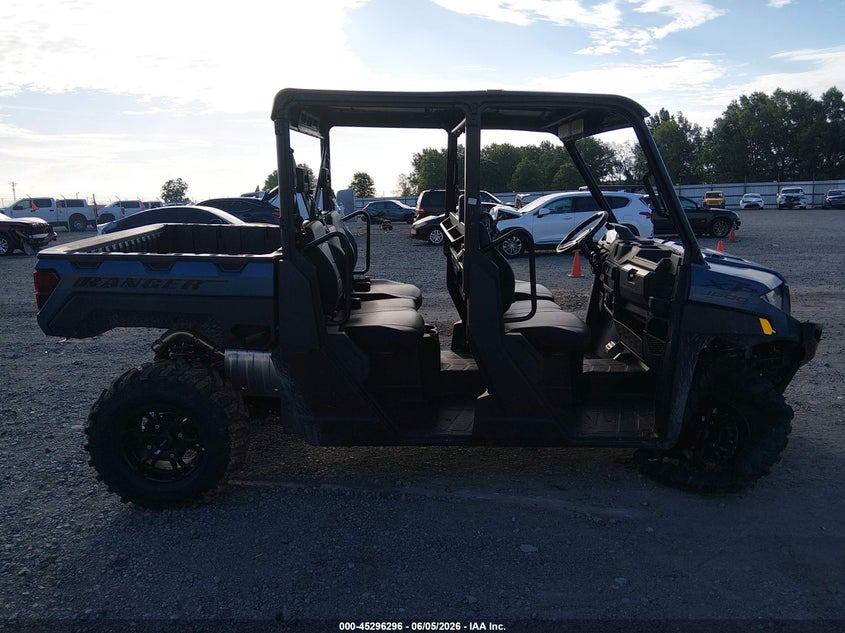 2025 Polaris Ranger Crew Xp 1000 Premium VIN: 4XARSE996S8765239 Lot: 45296296