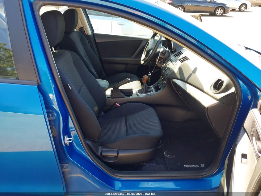 2012 Mazda 3 2.0 I Touring blue Lot 111045296340 Vin JM1BL1V89C1652344