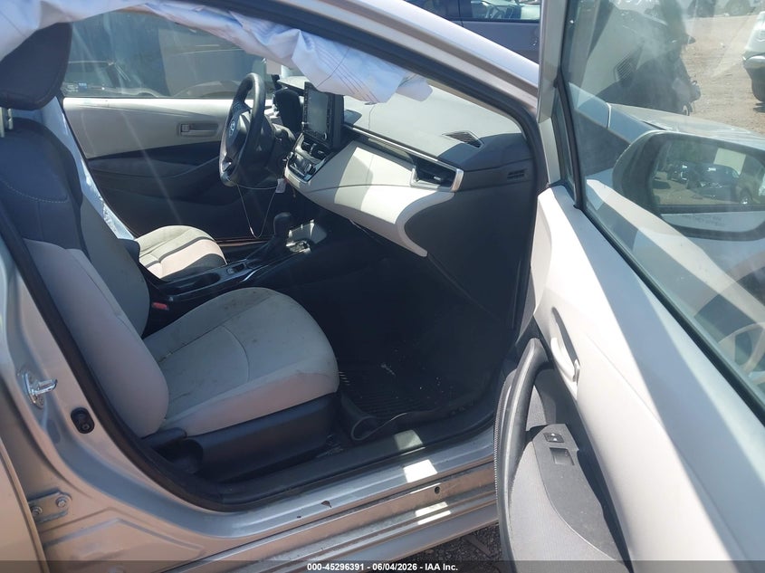 2022 Toyota Corolla Le VIN: 5YFEPMAE8NP368779 Lot: 45296391