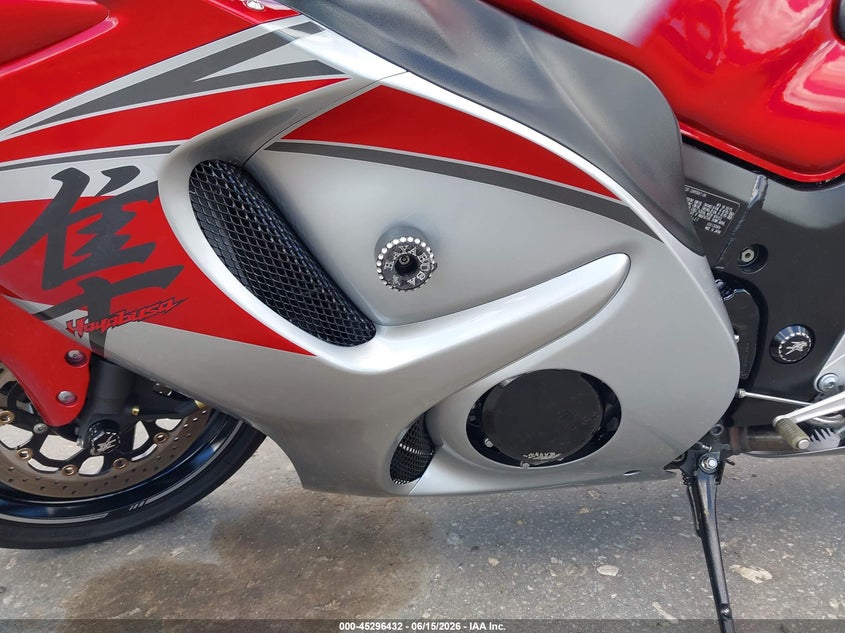2016 Suzuki Gsx1300 Ra VIN: JS1GX72B1G2100649 Lot: 45296432
